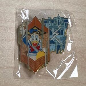 Donald Duck Tower Of Terror Tokyo Disney Pin 2023 Happiness Everywhere Vol.3